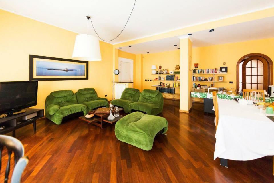 I Quattro Gattoni Hotel Naples Exterior photo